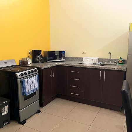 Apartamentos Guzman El Tejar المظهر الخارجي الصورة