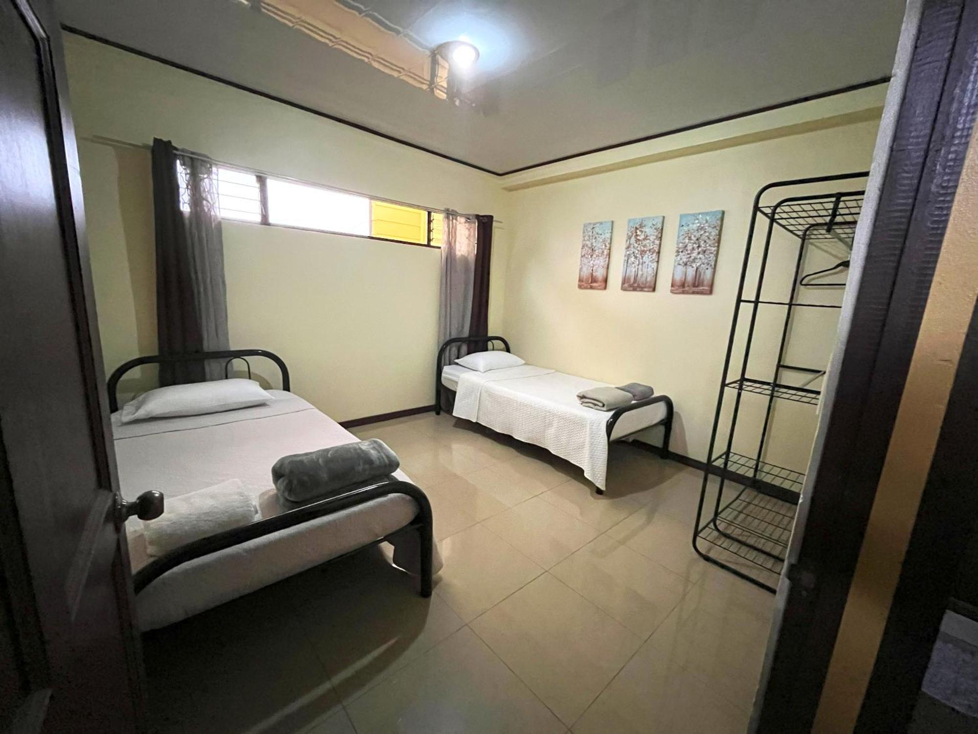 Apartamentos Guzman El Tejar المظهر الخارجي الصورة